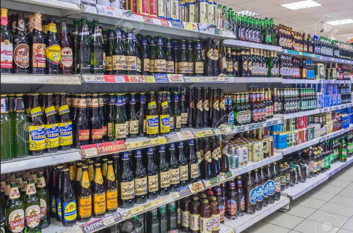 ¿La regalan? ¿Qué hacen los supermercados con la cerveza que está a punto de vencer?