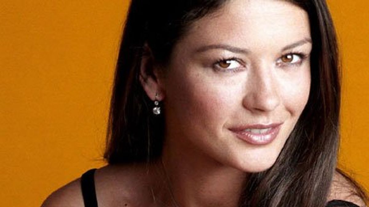 Catherine Zeta Jones posó desnuda