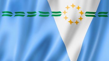 Bandera de Formosa: qué significa la guirnalda de laureles, las 9 estrellas, su forma y color Bandera de Formosa: qué significa la guirnalda de laureles, las 9 estrellas, su forma y color