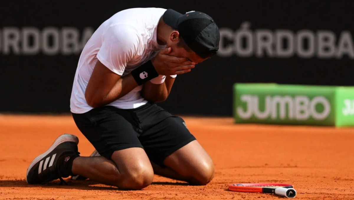 El deportista sufrió el robo de varios elementos de valor