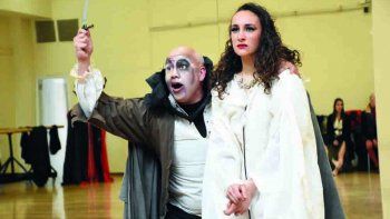 Un clásico teatral en una versión íntegramente mendocina