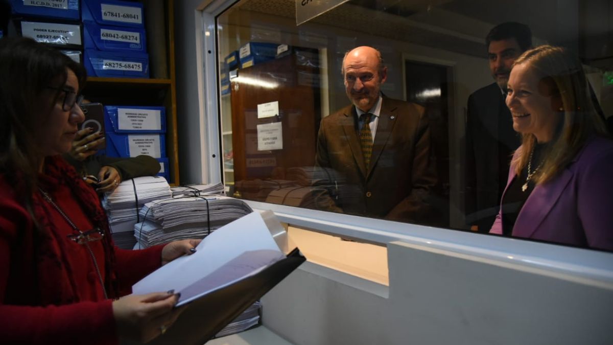 El ministro de Producción, en nombre del Gobierno, presentó una iniciativa para derogar la Ley 9.133.