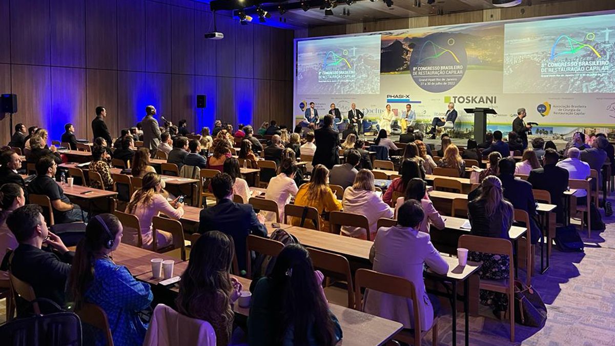 Asistieron más de 200 invitados de todo el mundo.