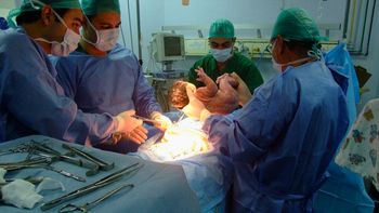 Médicos obstetras cuestionaron el plan oficial sobre parto por cesárea y reclamaron ser convocados Médicos obstetras cuestionaron el plan oficial sobre parto por cesárea y reclamaron ser convocados