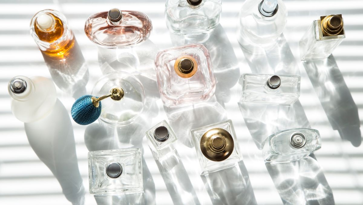 Frascos de perfume. Frascos de perfume.