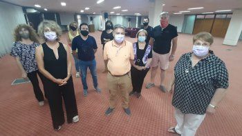 Paritarias: el Gobierno acordó con 14 de 17 gremios estatales