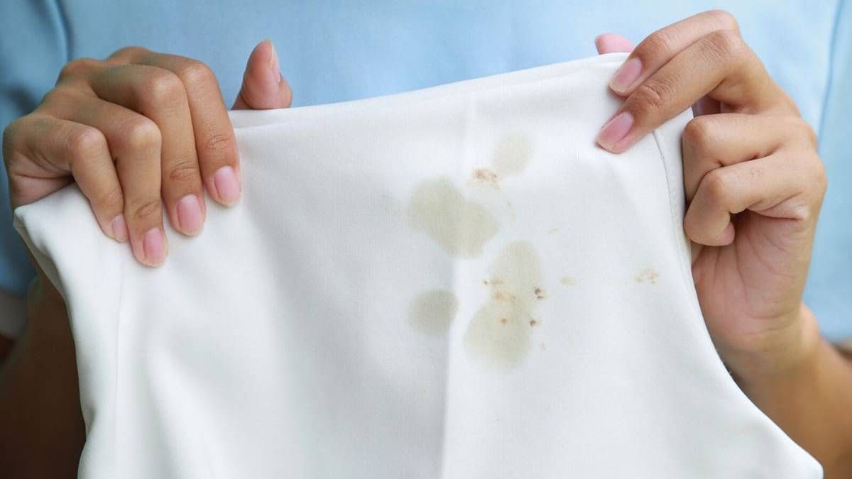 Limpieza: El truco para eliminar las manchas de aceite de la ropa