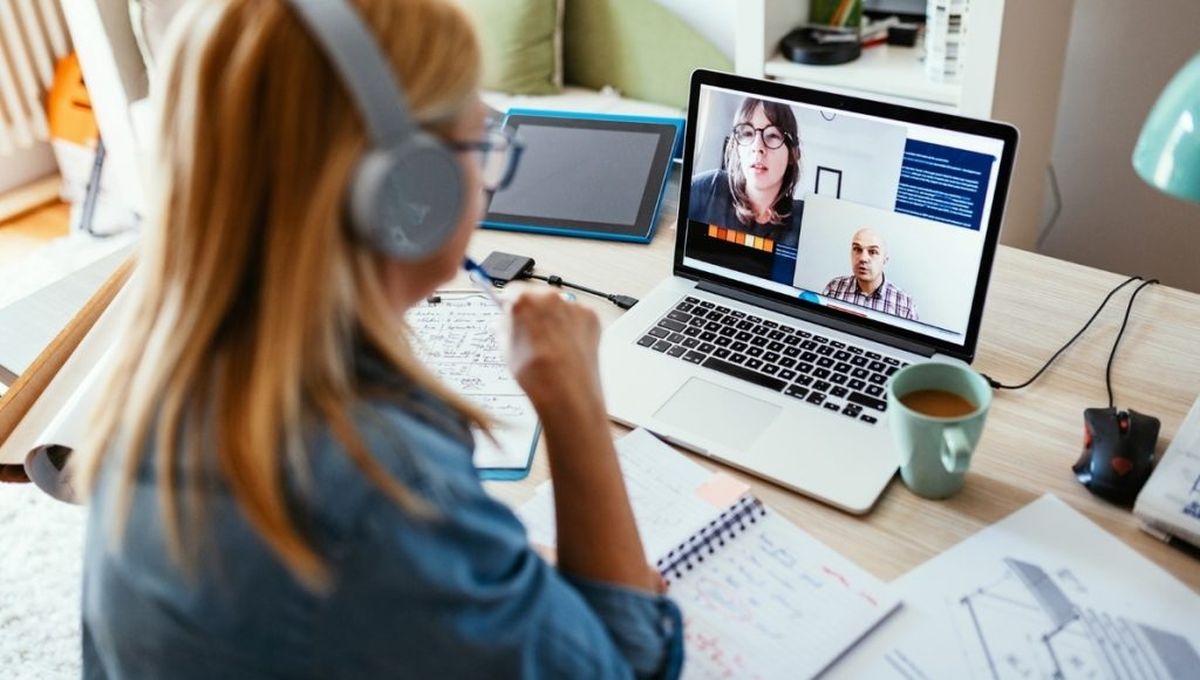 Es importante definir un horario de trabajo y hacer lo posible por cumplirlo.