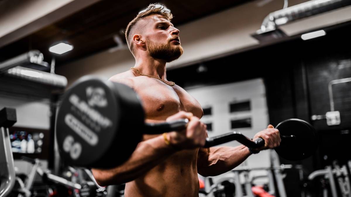 La exigida rutina de gimnasio que te fortalecerá completamente y te hará bajar de peso La exigida rutina de gimnasio que te fortalecerá completamente y te hará bajar de peso