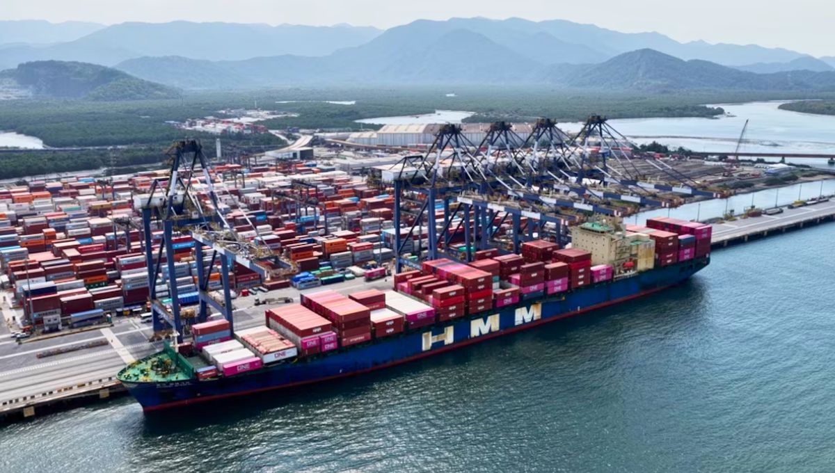 El país de América del Sur que realiza la mayor subasta portuaria está en la mira de China y presionado por Estados Unidos