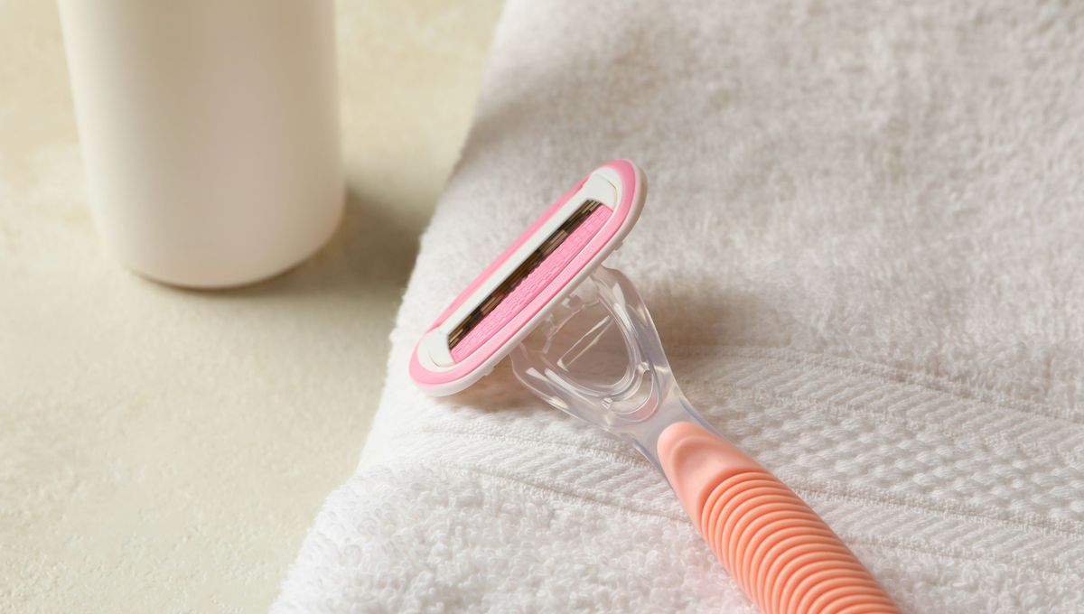 Las cuchillas están en contacto con la piel, por eso hay que mantenerlas libres de mugre y óxido. Las cuchillas están en contacto con la piel, por eso hay que mantenerlas libres de mugre y óxido. 