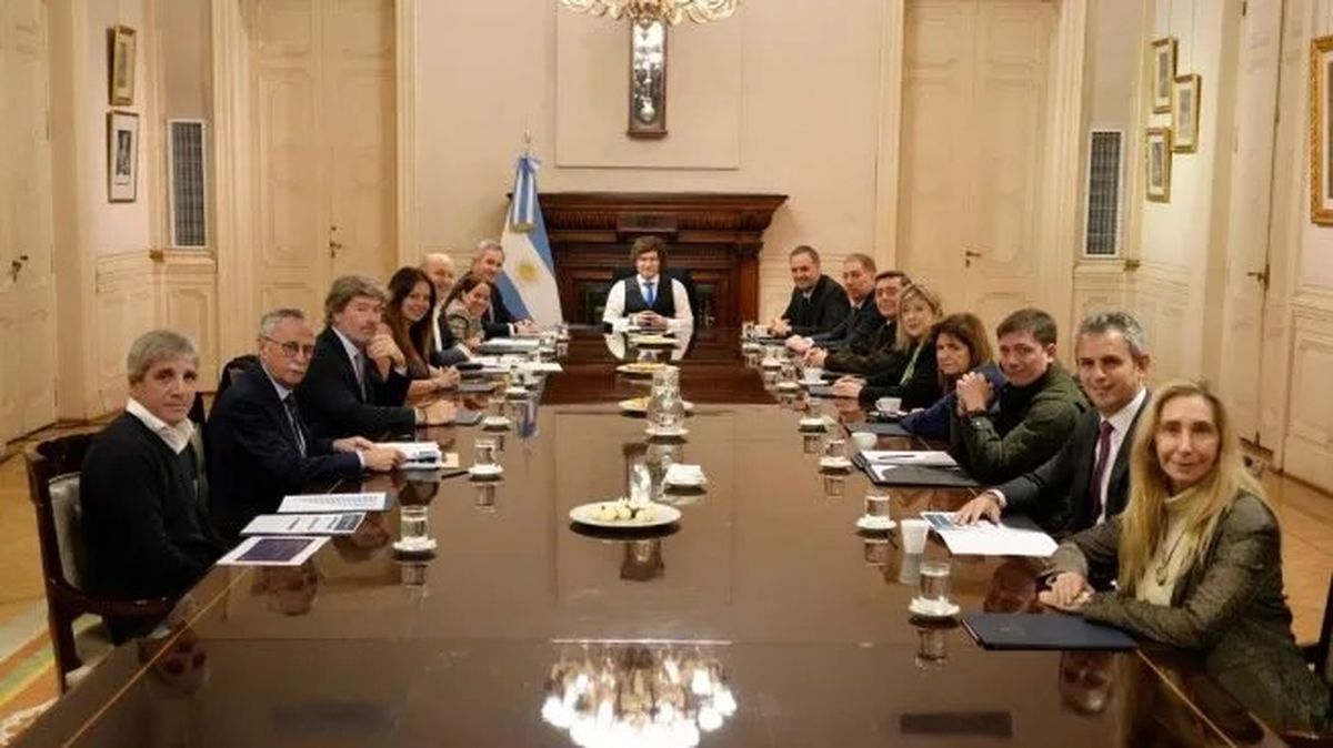 La reunión de Gabinete con Javier Milei a la cabeza.
