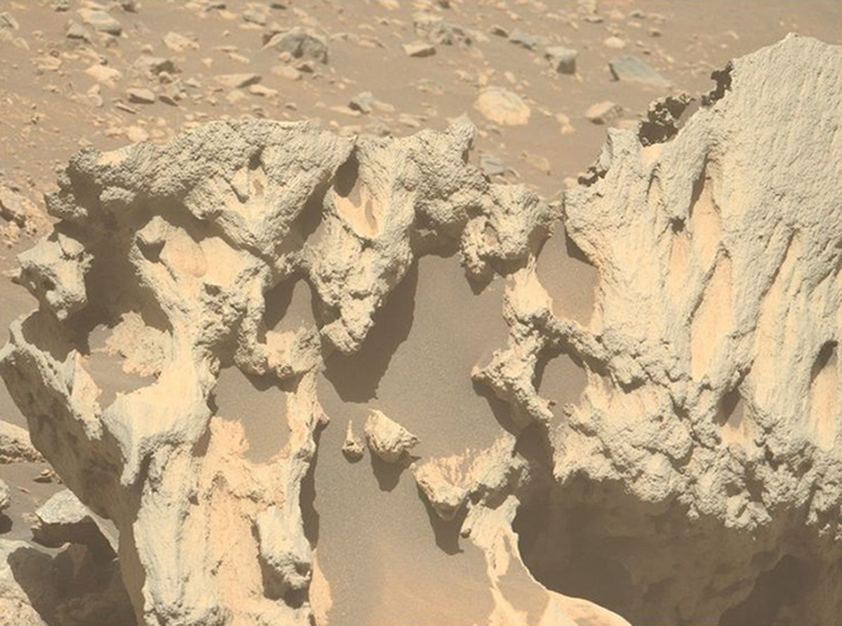 Tras el descubrimiento, el cráter Jezero tiene uno de los misterios más grandes de Marte. Tras el descubrimiento, el cráter Jezero tiene uno de los misterios más grandes de Marte.