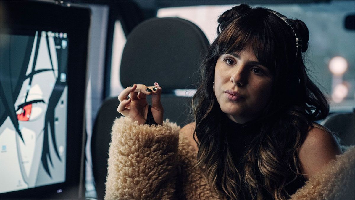 Ruby O. Fee nació en 1996 en San José, Costa Rica, y vivió en Brasil junto a su madre alemana y su padrastro francés hasta que la familia se mudo a Alemania en 2008.