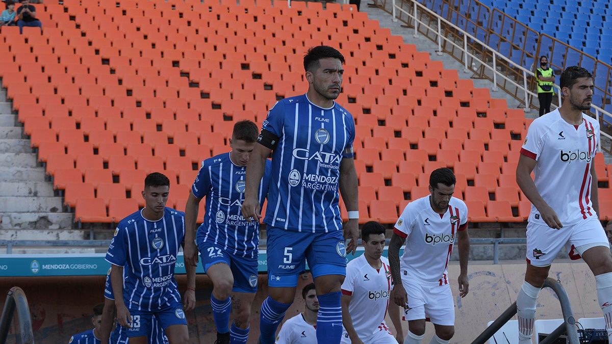 Nelson Acevedo se refirió al momento que vive Godoy Cruz en el torneo.