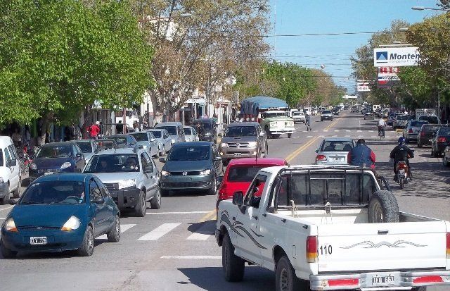 La Cámara de Comercio de Alvear lanza una tarjeta de beneficios para socios al día