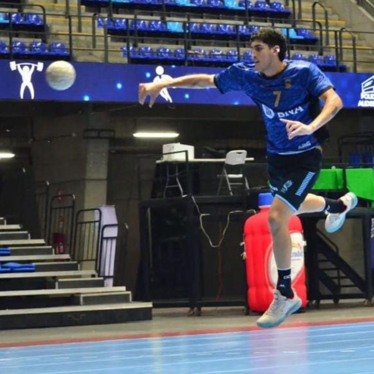 Martín Maya. Martín Maya.