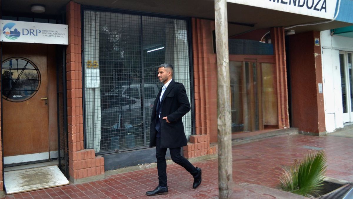 La solicitud del Beneficio de Litigar sin Gastos se realiza mediante un formulario. La intervención de un abogado es fundamental. La solicitud del Beneficio de Litigar sin Gastos se realiza mediante un formulario. La intervención de un abogado es fundamental.