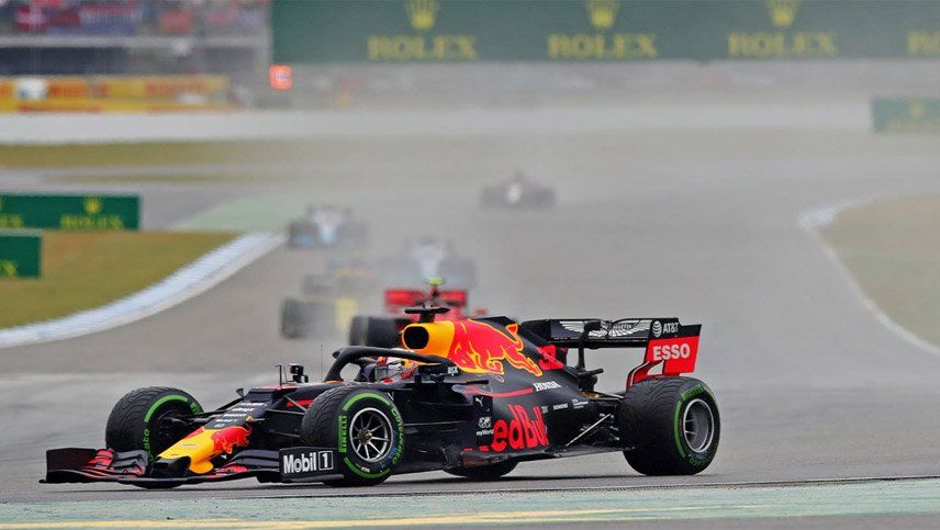 ¡Verstappen ganó la carrera del año!