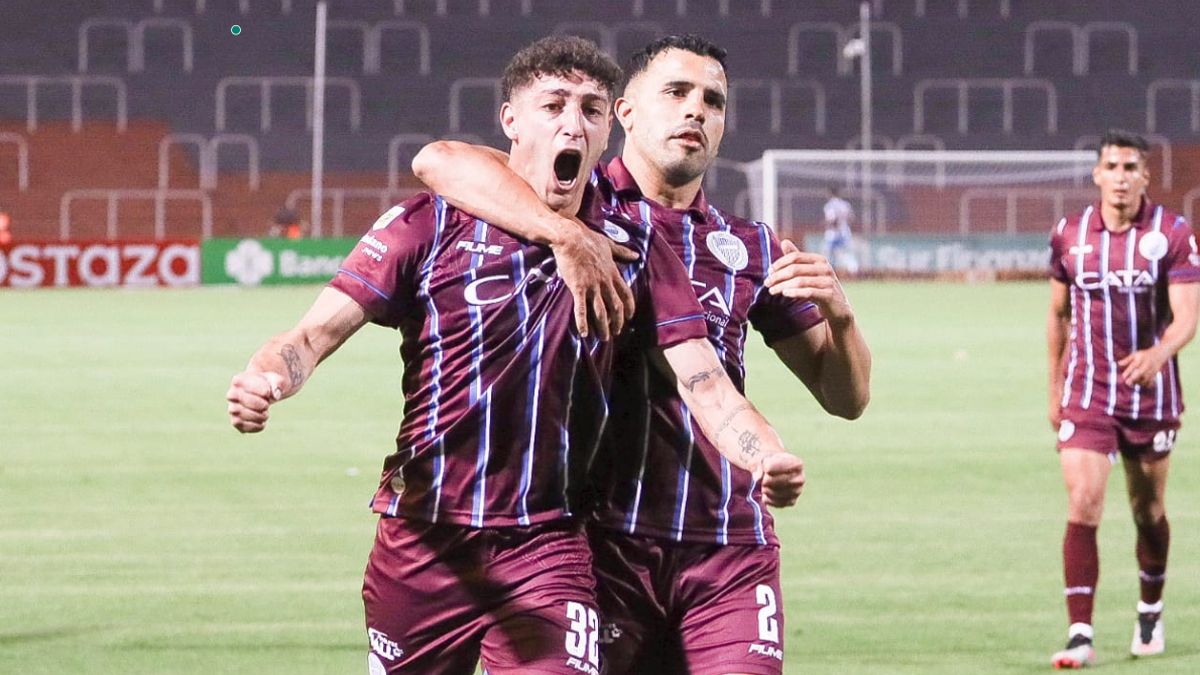 Ábrego abrió el marcador ante Newells (Cristian Lozano)