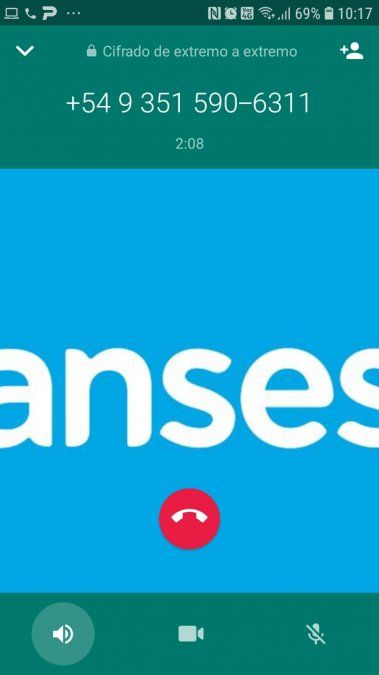 El intento de estafa telefónica fue por Whatsapp