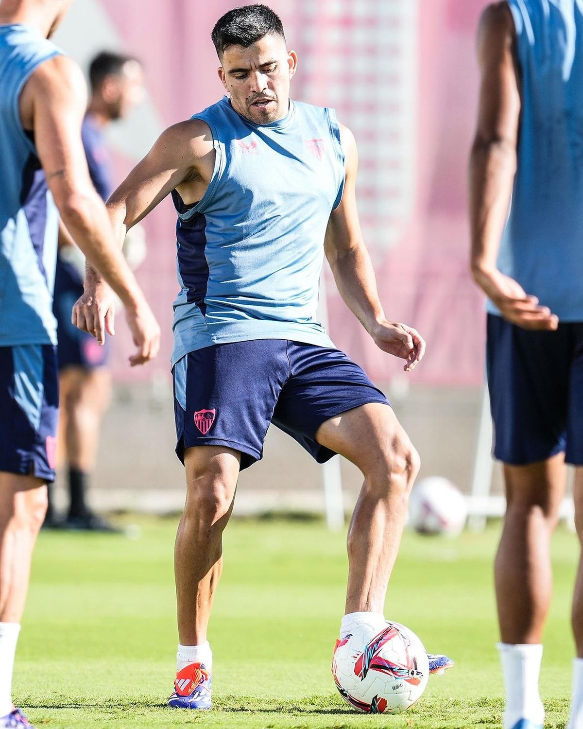 El Huevo Marcos Acuña podría dejar el Sevilla y reforzar a River. El Huevo Marcos Acuña podría dejar el Sevilla y reforzar a River.