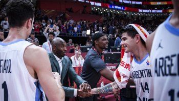 Todos hablan del saludo de Kobe Bryant al Tortuga Deck