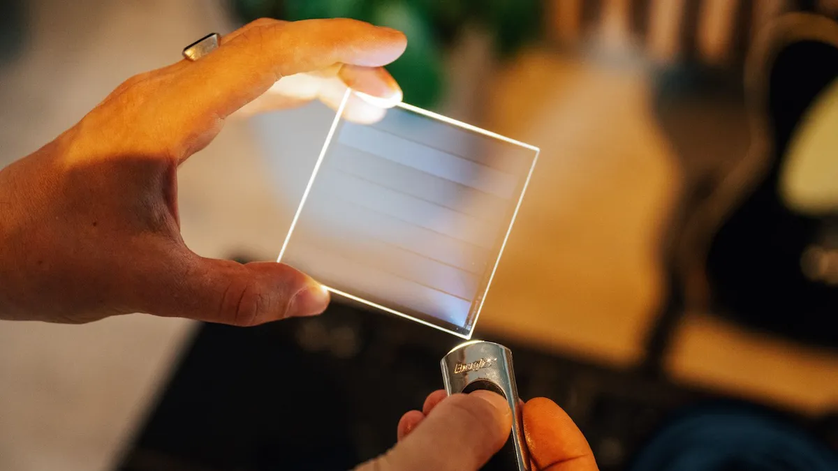 Revolucionario descubrimiento de Microsoft: utilizan el vidrio de una manera nunca vista