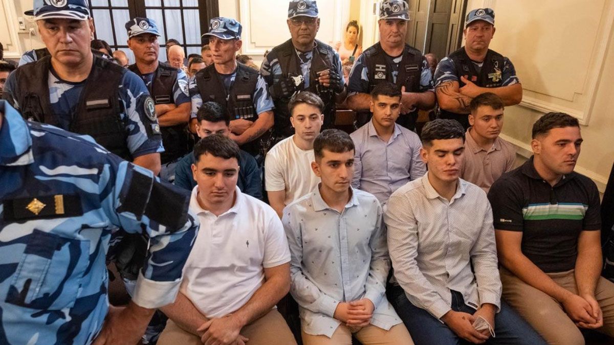 Los ocho imputados por el crimen de Fernando Báez Sosa, ocurrido en 2020 en Villa Gesell, podrían ser condenado a perpetua