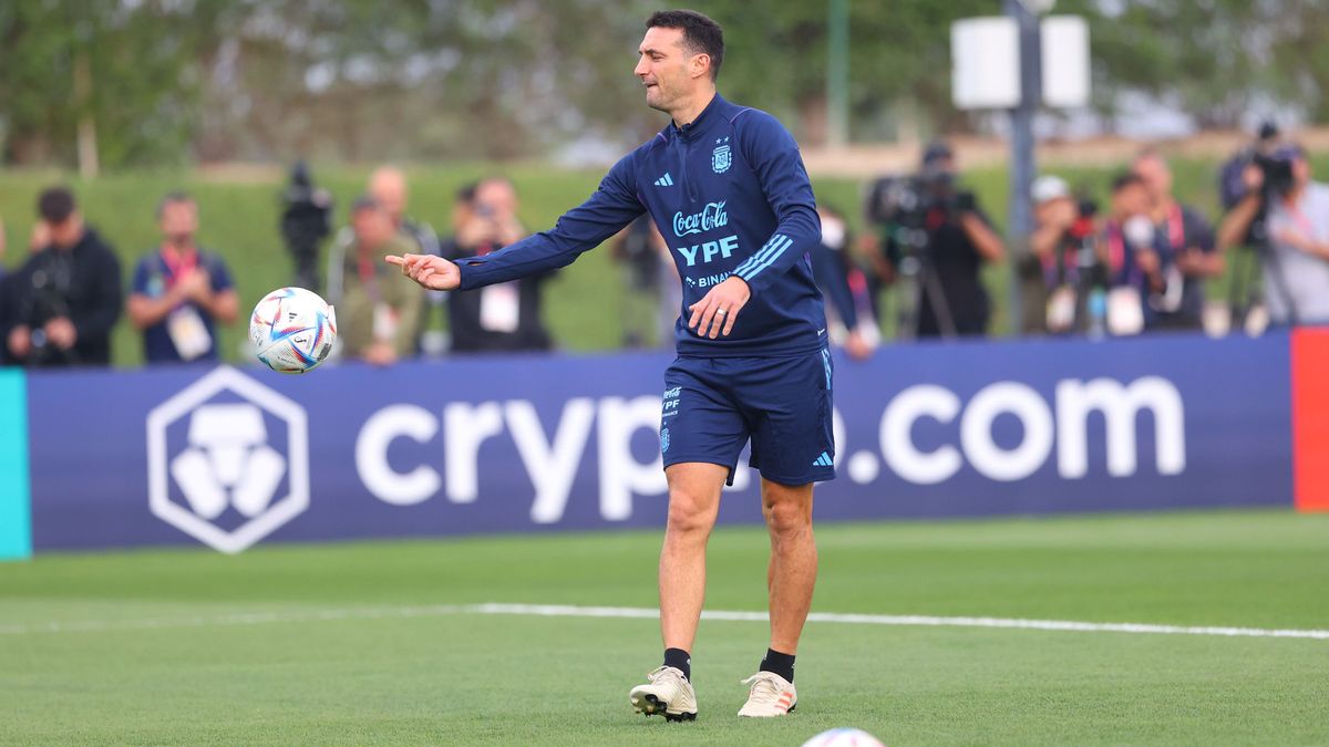 Lionel Scaloni ya diagrama el once para jugar la semifinal ante Croacia.