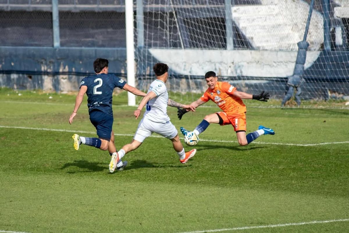 Bolcato, de titular en Reserva a debutar en Primera.