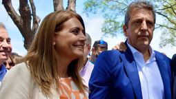Lizana ofició de anfitriona en las tres visitas que Massa hizo a Mendoza en 2023.&nbsp;