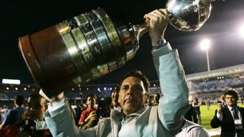 Miguel Ángel Russo y su obra maestra: la Copa Libertadores 2007 con Boca, su máximo logro como DT