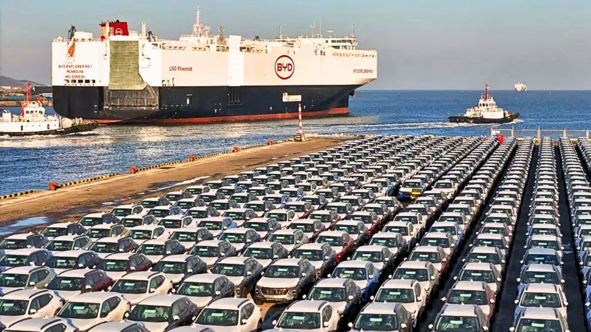 Llegó a la Argentina un buque chino con casi 6.000 autos eléctricos importados sin aranceles