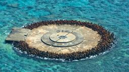 La roca cerca del mar de Japón en la que se invierte millones: es más pequeña que tu habitación La roca cerca del mar de Japón en la que se invierte millones: es más pequeña que tu habitación