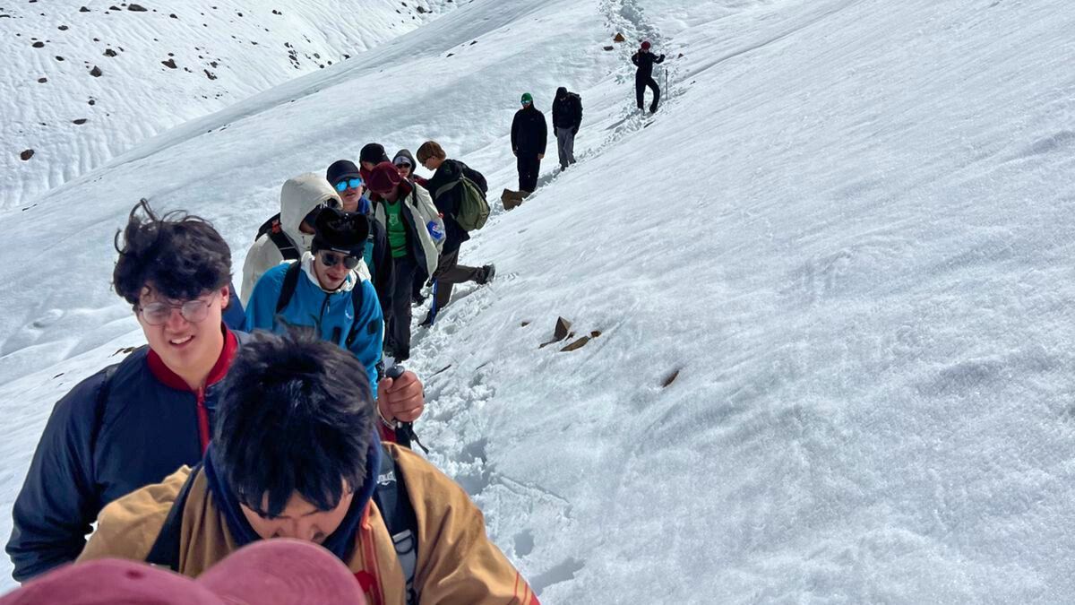 Pleno ascenso, esfuerzo, concentración y gratitud. Pleno ascenso, esfuerzo, concentración y gratitud.