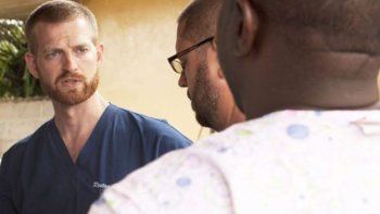 Estados Unidos tratará por primera vez a una persona infectada con el virus del ébola