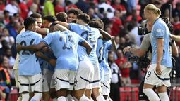 Manchester City se consagró campeón de la Community Shield.