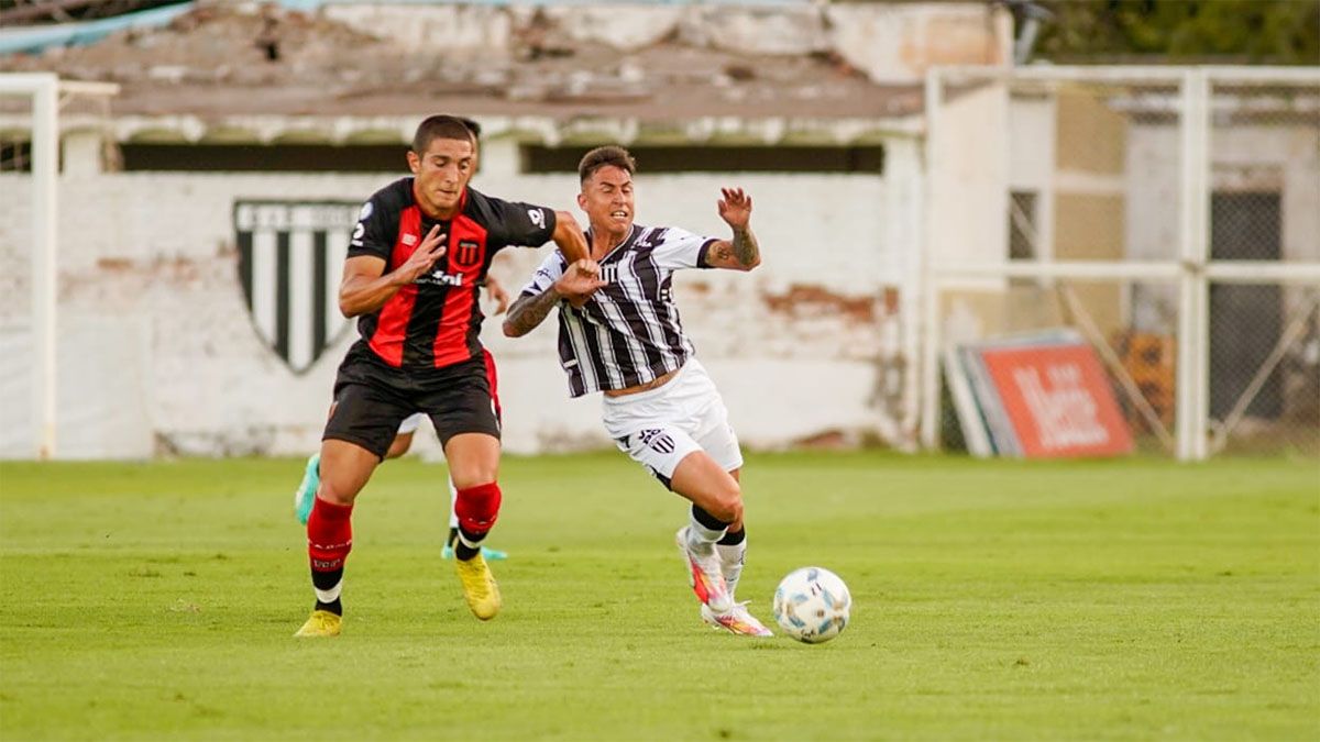 El Lobo debutó en la Primera Nacional. El Lobo debutó en la Primera Nacional.