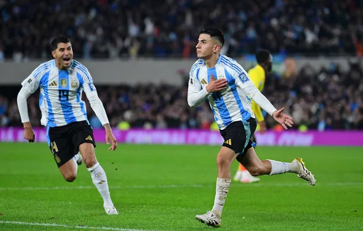 Thiago Almada: protagonista indirecto de un conflicto sancionado por la FIFA.