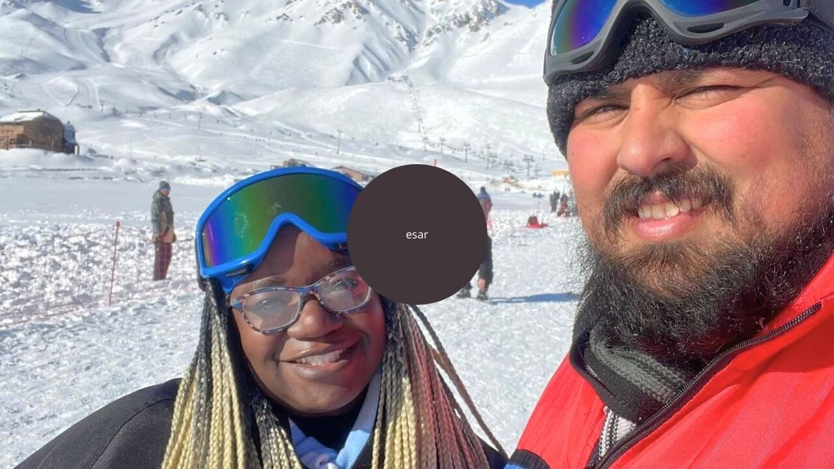 César, un romántico como pocos: le propuso casamiento a su novia en el aire. César, un romántico como pocos: le propuso casamiento a su novia en el aire.