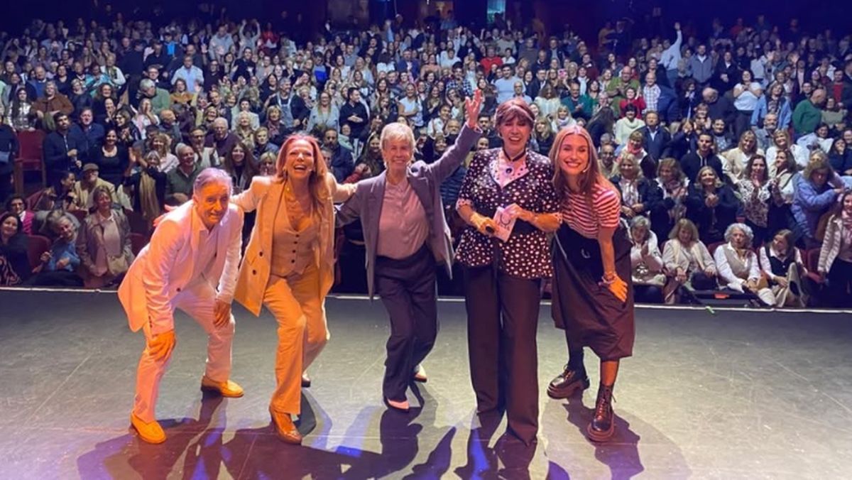 "Viuda e hijas..." tiene una gran convocatoria. "Viuda e hijas..." tiene una gran convocatoria.