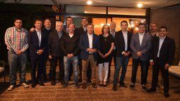 Los intendentes de Cambia Mendoza no desdoblarán