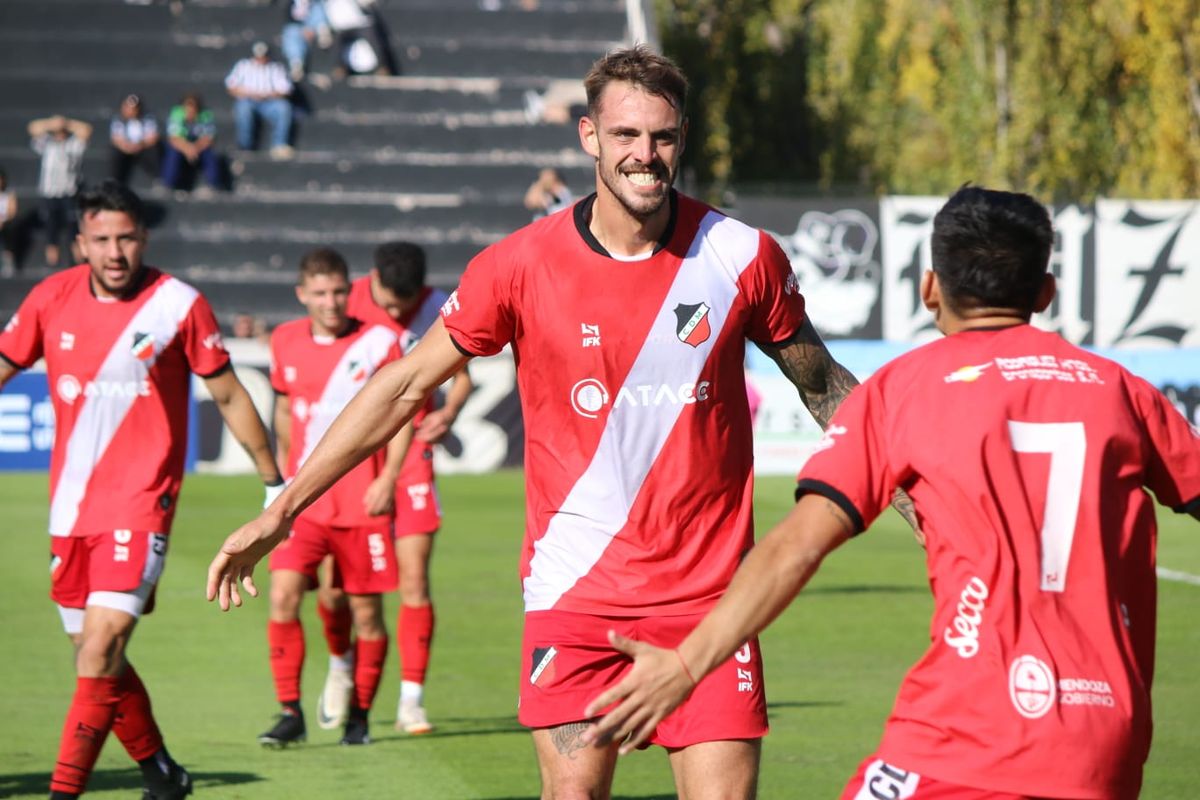 Federico Rasic fue el autor de la victoria del Deportivo Maipú sobre Gimnasia y Esgrima. Federico Rasic fue el autor de la victoria del Deportivo Maipú sobre Gimnasia y Esgrima.