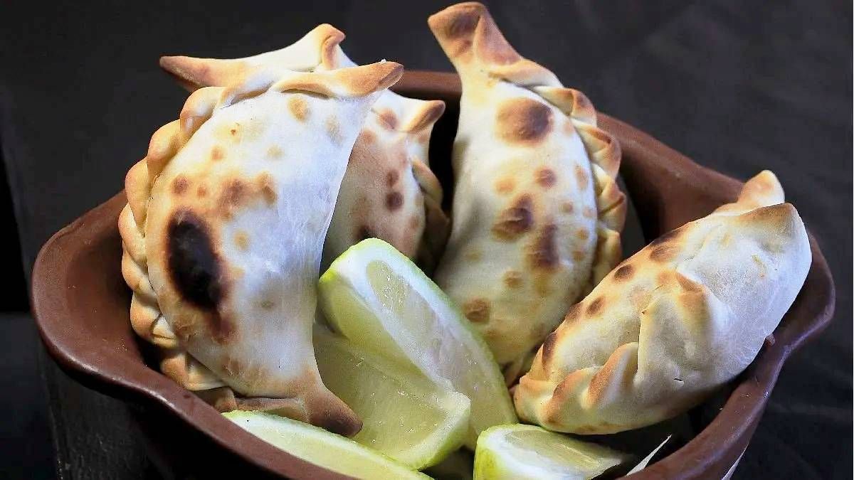 Delicias. Las empanadas tucumanas son consideradas de las mejores del país. Cristina Rojas es la campeona de la empanada y ahora vende 100 docenas en Buenos Aires por día.
