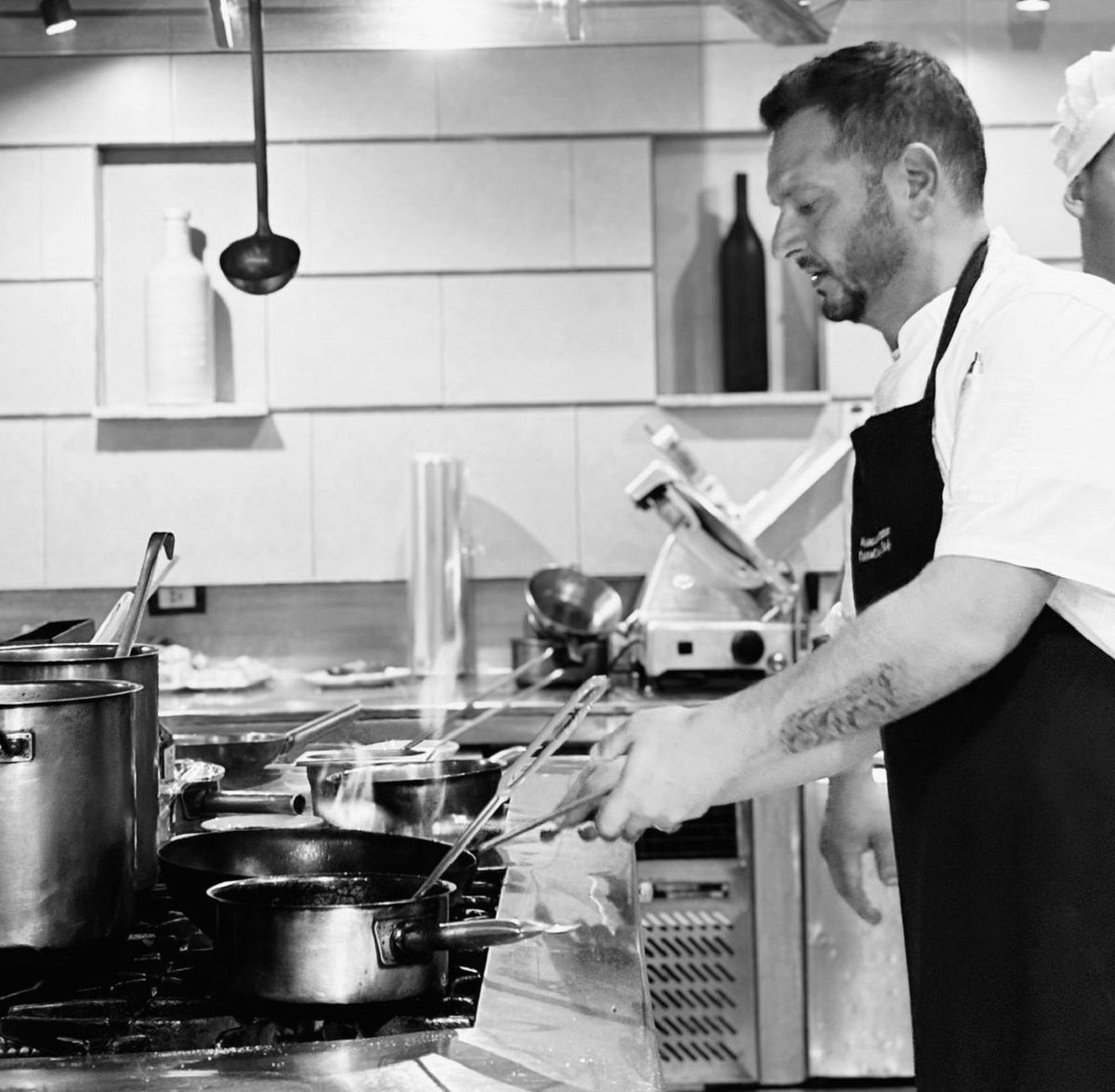 Franco Canzano chef ejecutivo de Hyatt Mendoza. Franco Canzano chef ejecutivo de Hyatt Mendoza.