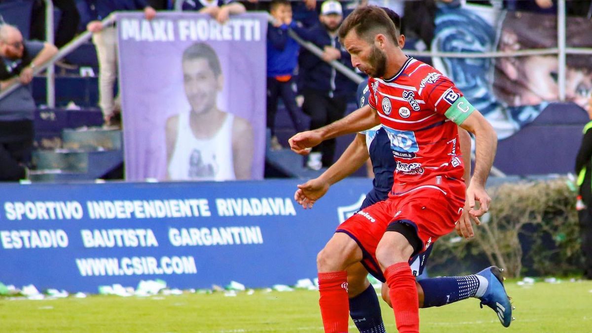 Diego Tonetto es uno de los pocos jugadores que se quedó en Independiente RIvadavia.