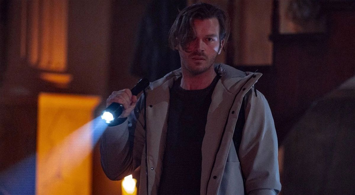 El actor turno Kivanç Tatlitug interpreta a Arman en Yakamoz S-245, serie de Netflix.