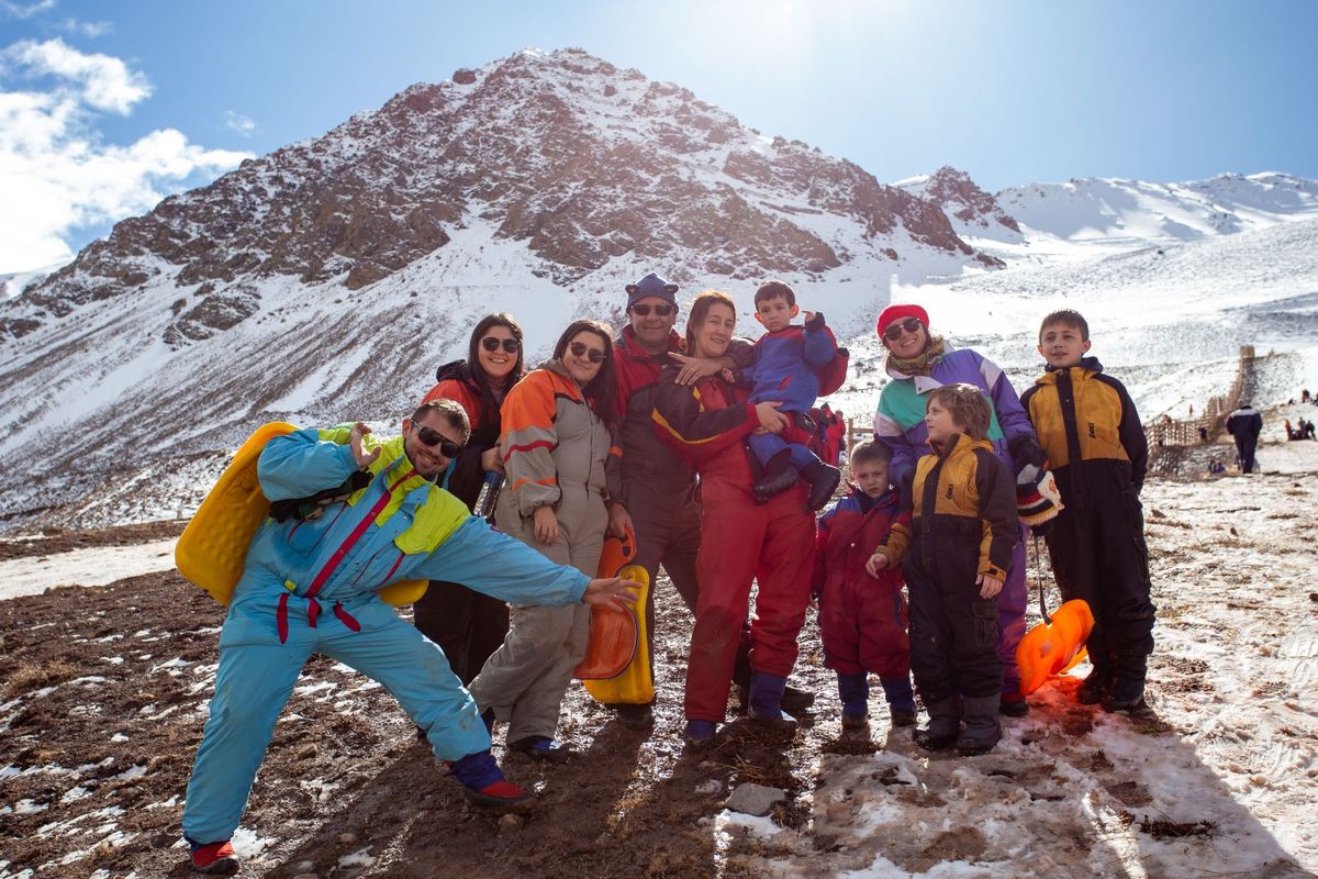 La nieve es uno de los atractivos para disfrutar Mendoza, junto a sus bodegas y paisajes. La nieve es uno de los atractivos para disfrutar Mendoza, junto a sus bodegas y paisajes.