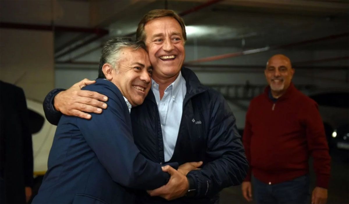 Cornejo asistirá a la cita con Guzmán no solo como presidente del interbloque de Juntos por el Cambio en el Senado sino como reemplazante de Suarez